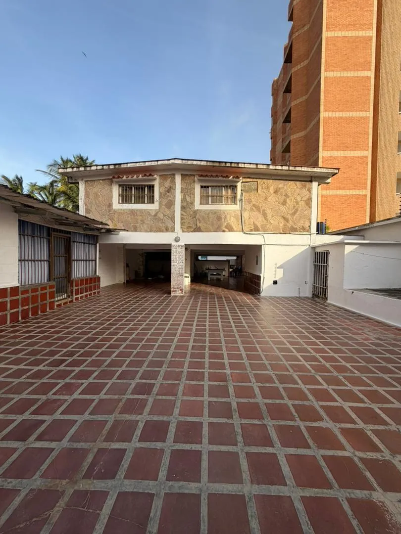 Casa con salida a la playa en Tucacas, Falcón