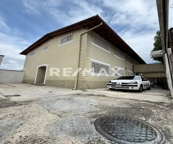 Departamento en venta bajo precio de mercado en Caracas - El Hatillo