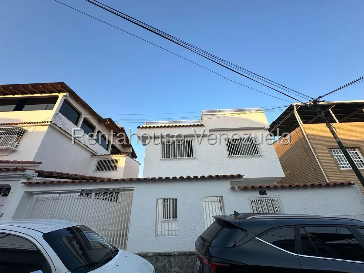 Departamento en alquiler con baja de precio en Caracas - Sucre