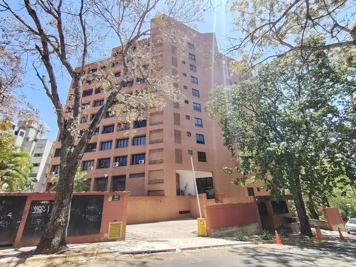 Apartamento amoblado en Santa Fe Norte, Caracas, USD 850